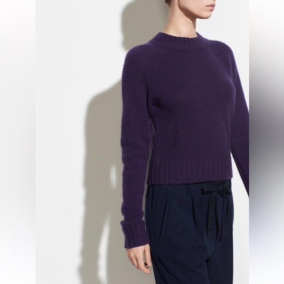 Vince 100% Cashmere Sweater Mock Neck Shrunken plum  $325 - Picture 3 of 9